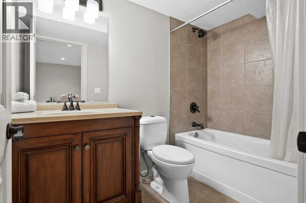 424 Silver Valley Drive Nw, Calgary, Alberta  T3B 4C2 - Photo 32 - A2333644
