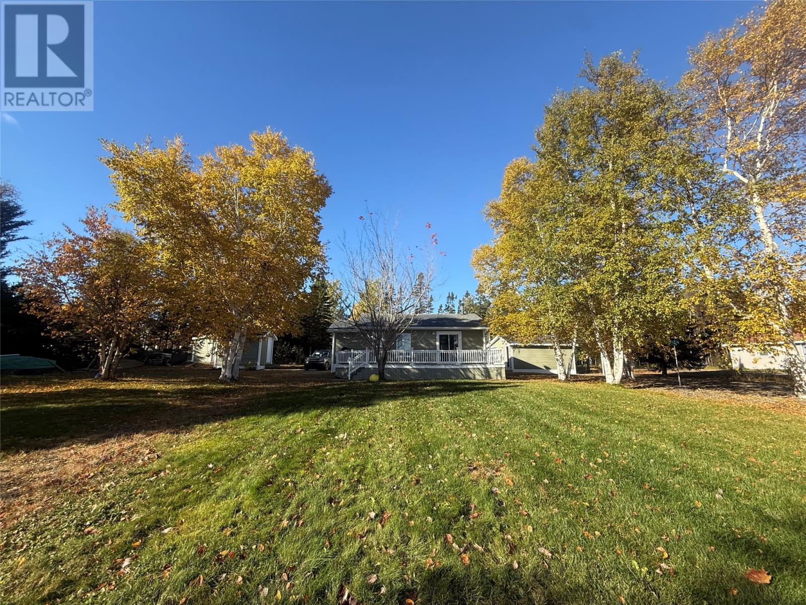 7 Paul's Lake, Badger — photo 2