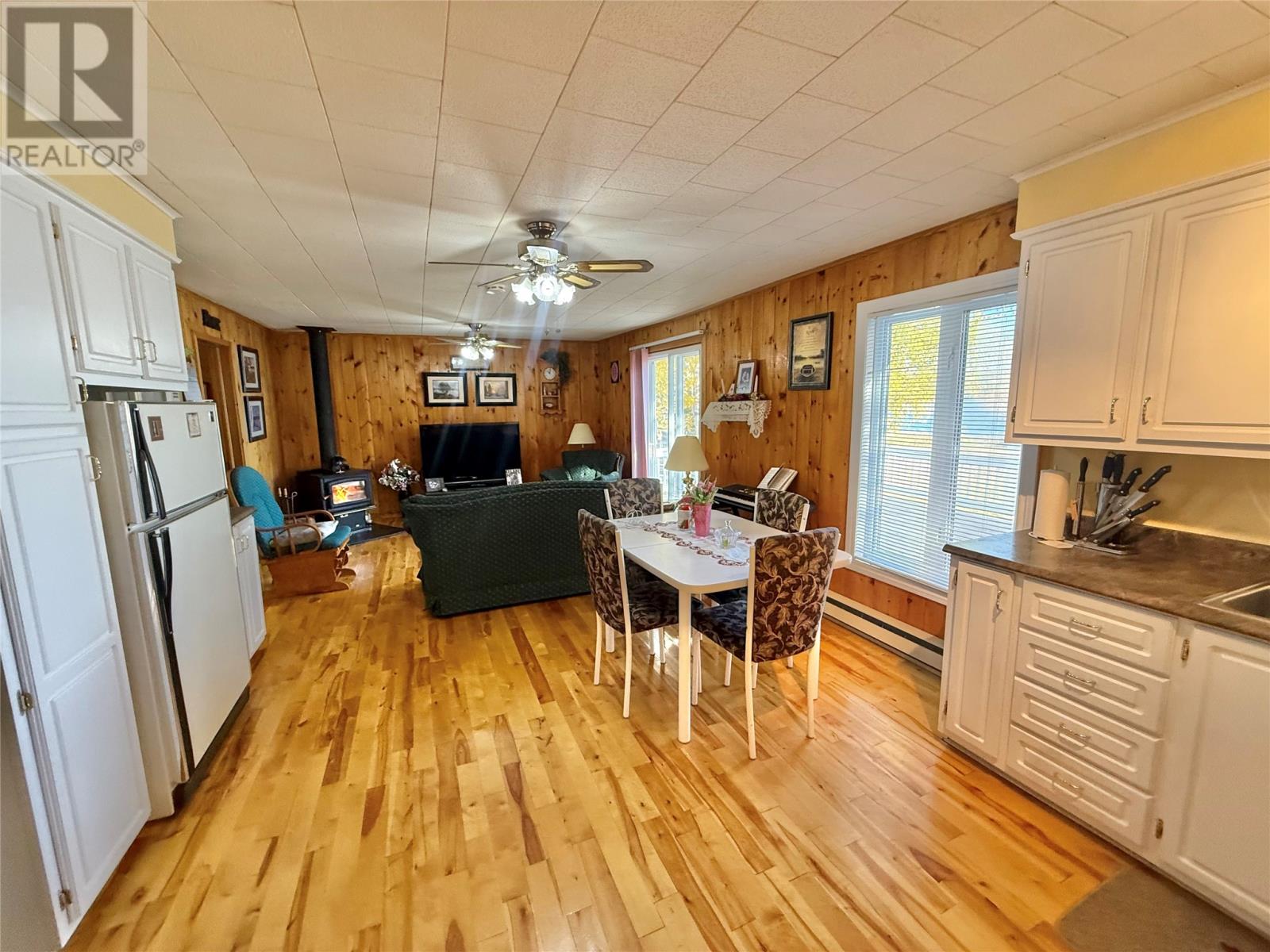7 Paul's Lake, Badger — photo 21