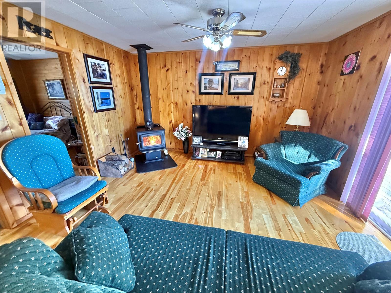 7 Paul's Lake, Badger — photo 25
