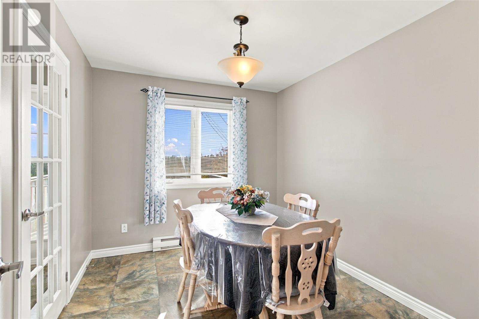 39 Edgecombe Drive, St. John's — photo 5