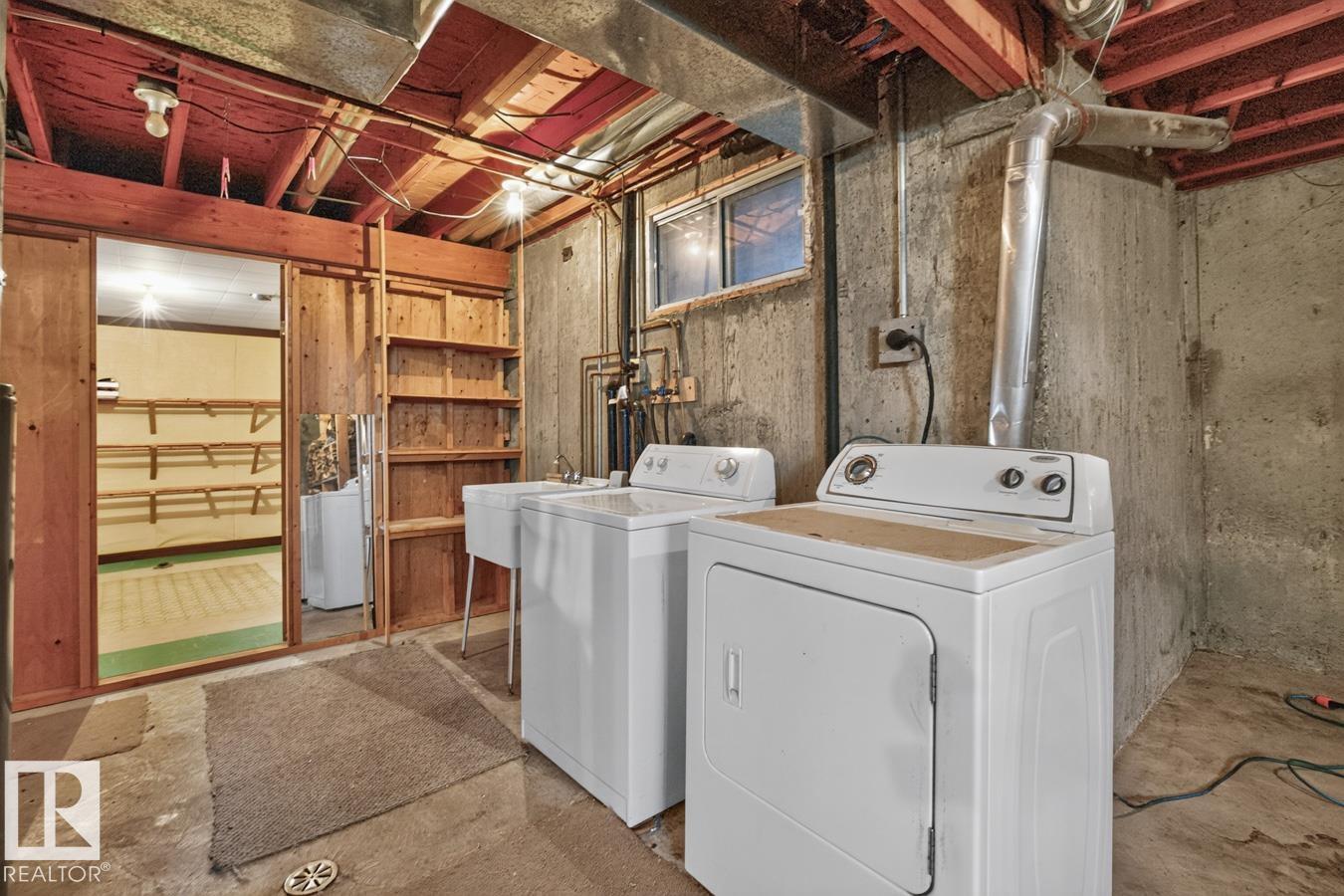 3047 143 AV NW