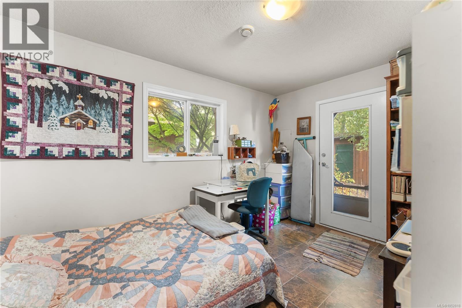 3275 South Rd, Gabriola Island, British Columbia  V0R 1X7 - Photo 19 - 1052818