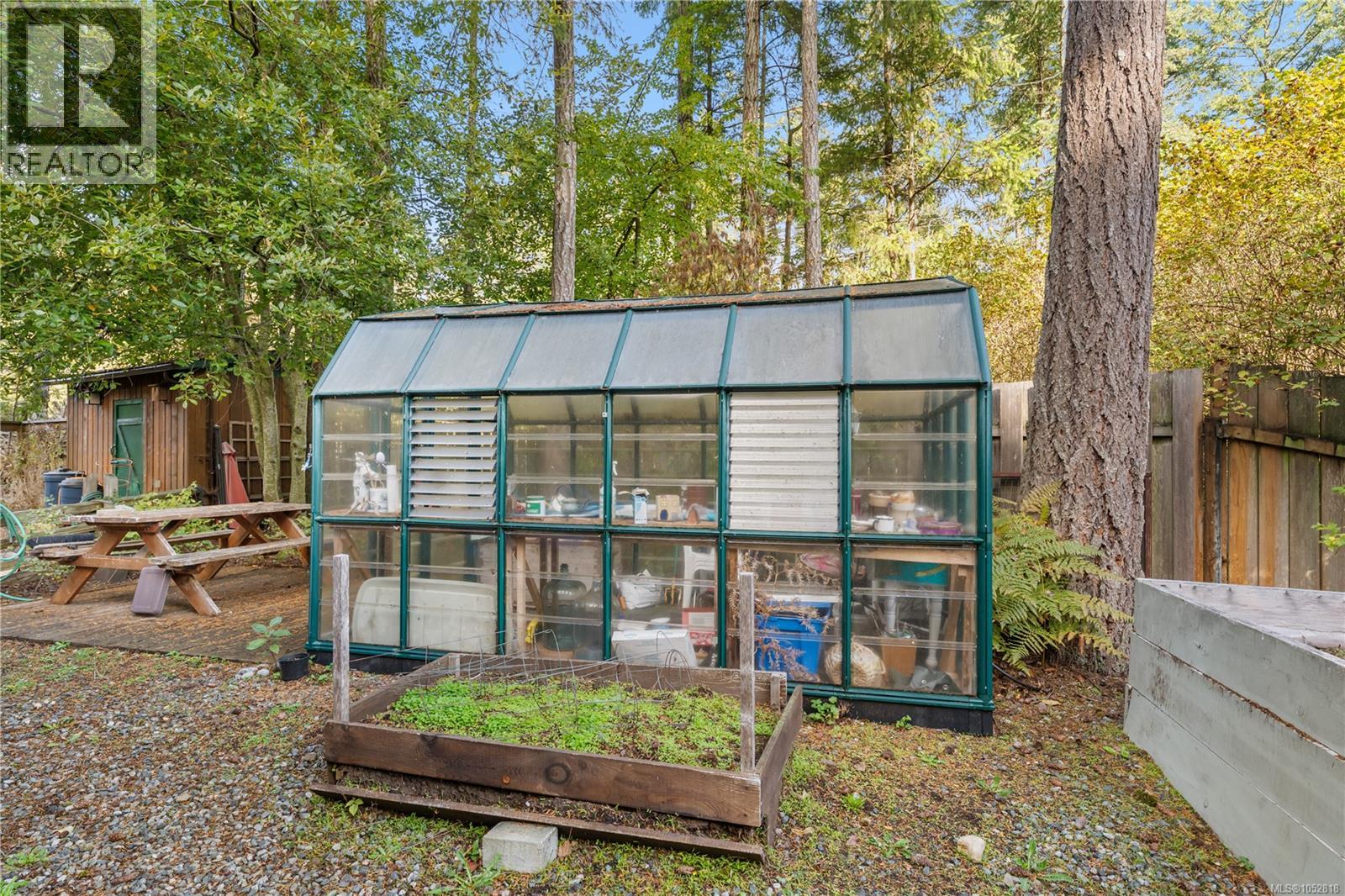 3275 South Rd, Gabriola Island, British Columbia  V0R 1X7 - Photo 28 - 1052818