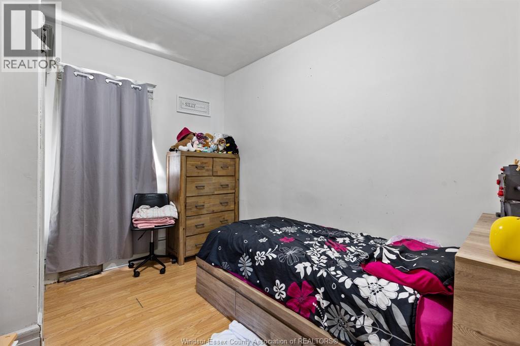 25 Clark Street West, Leamington, Ontario  N8H 1E6 - Photo 14 - 26026032