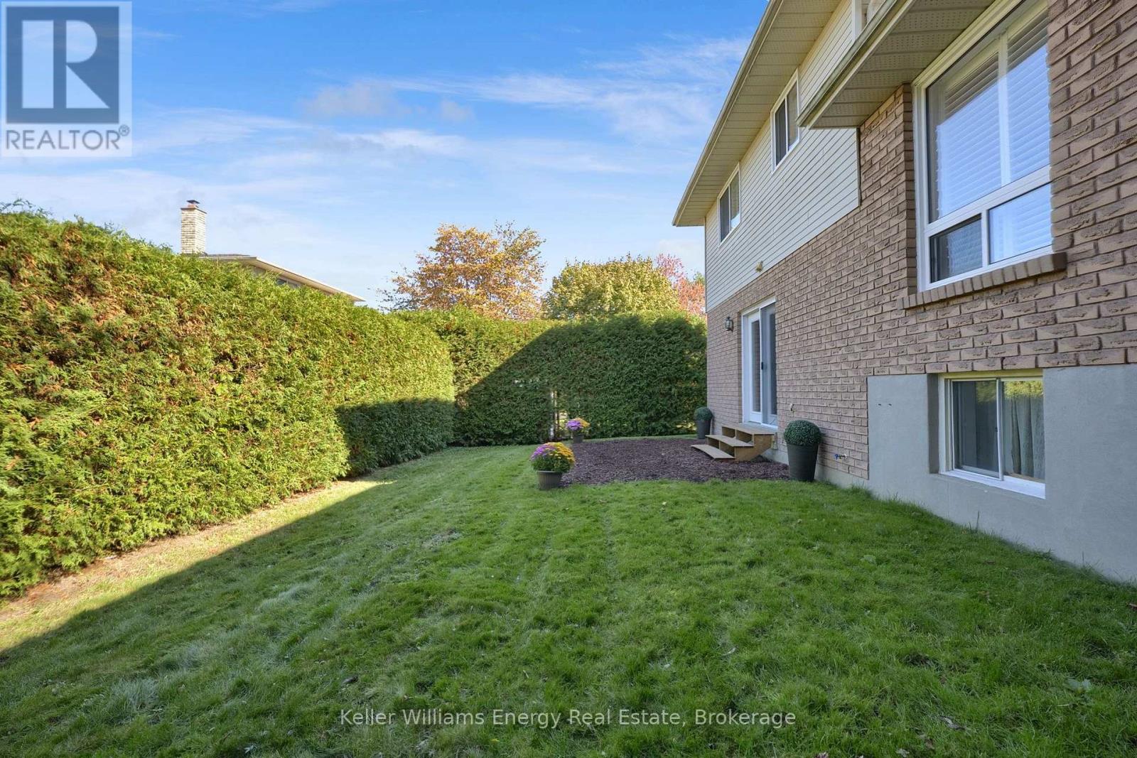 830 Saint Anne Court, Oshawa, Ontario  L1J 7N1 - Photo 35 - E14106276