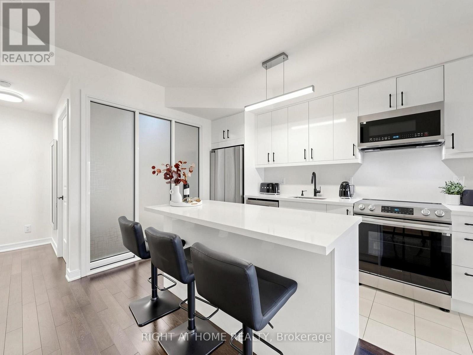 609 - 9191 Yonge Street, Richmond Hill, Ontario  L4C 1E2 - Photo 12 - N14107376