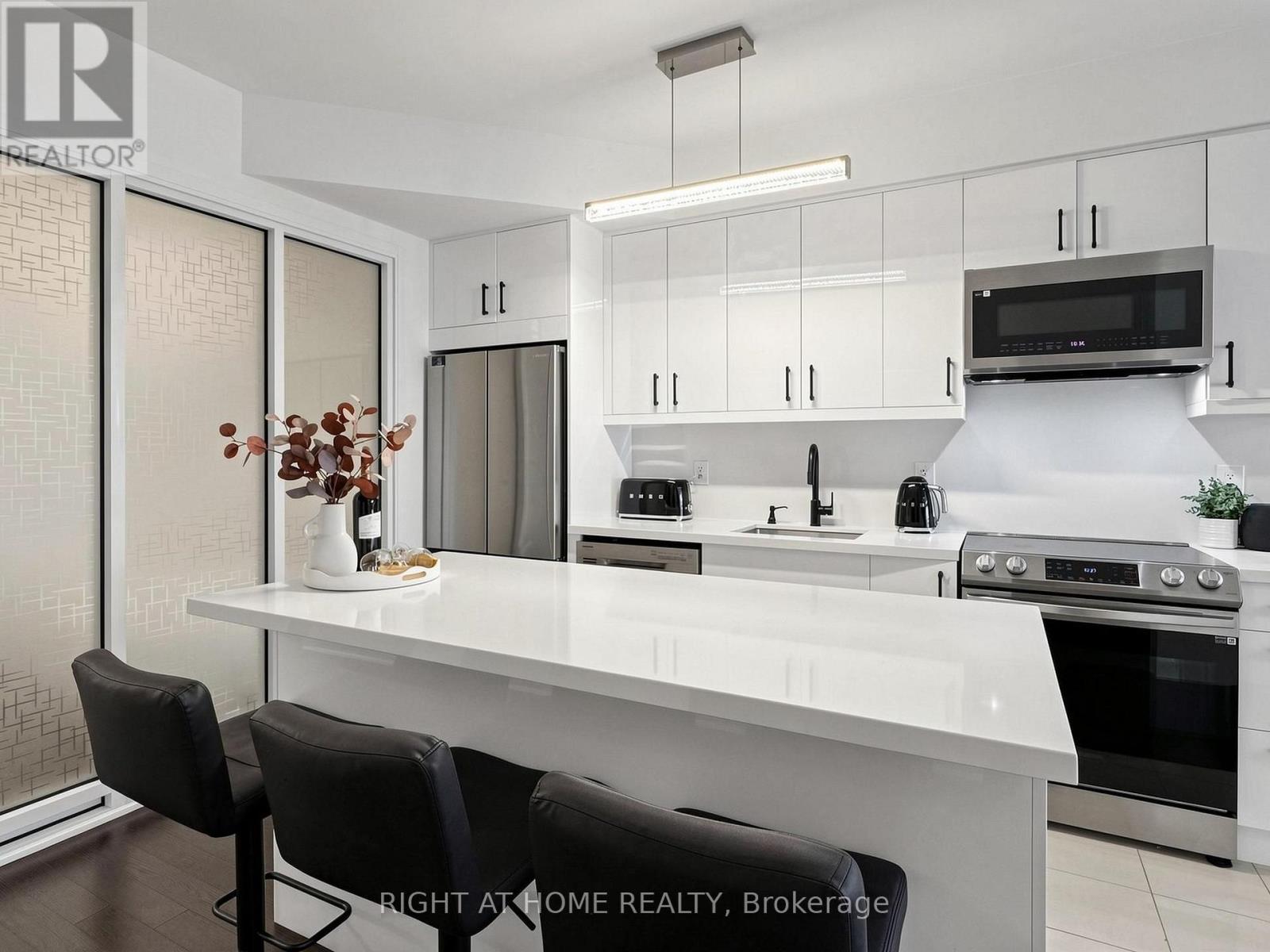 609 - 9191 Yonge Street, Richmond Hill, Ontario  L4C 1E2 - Photo 17 - N14107376