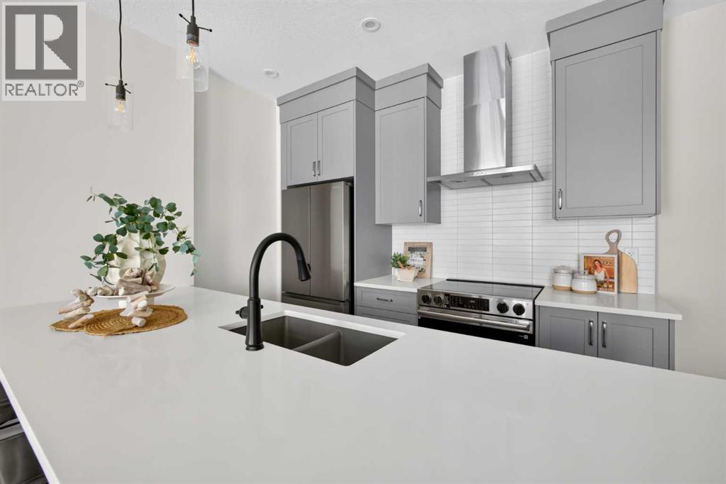 1703, 255 Rowmont Boulevard NW, Calgary, Alberta  T3L 0M2 - Photo 4 - A2324124