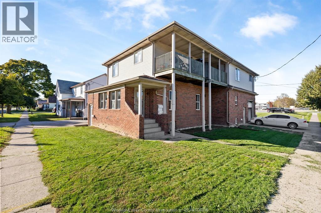 25 CLARK STREET West, Leamington, Ontario