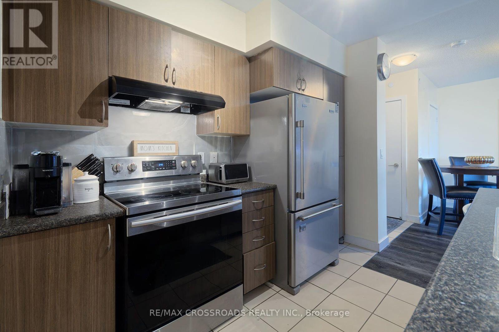 1101 - 8 Trent Avenue, Toronto, Ontario  M4C 0A6 - Photo 14 - E14107508