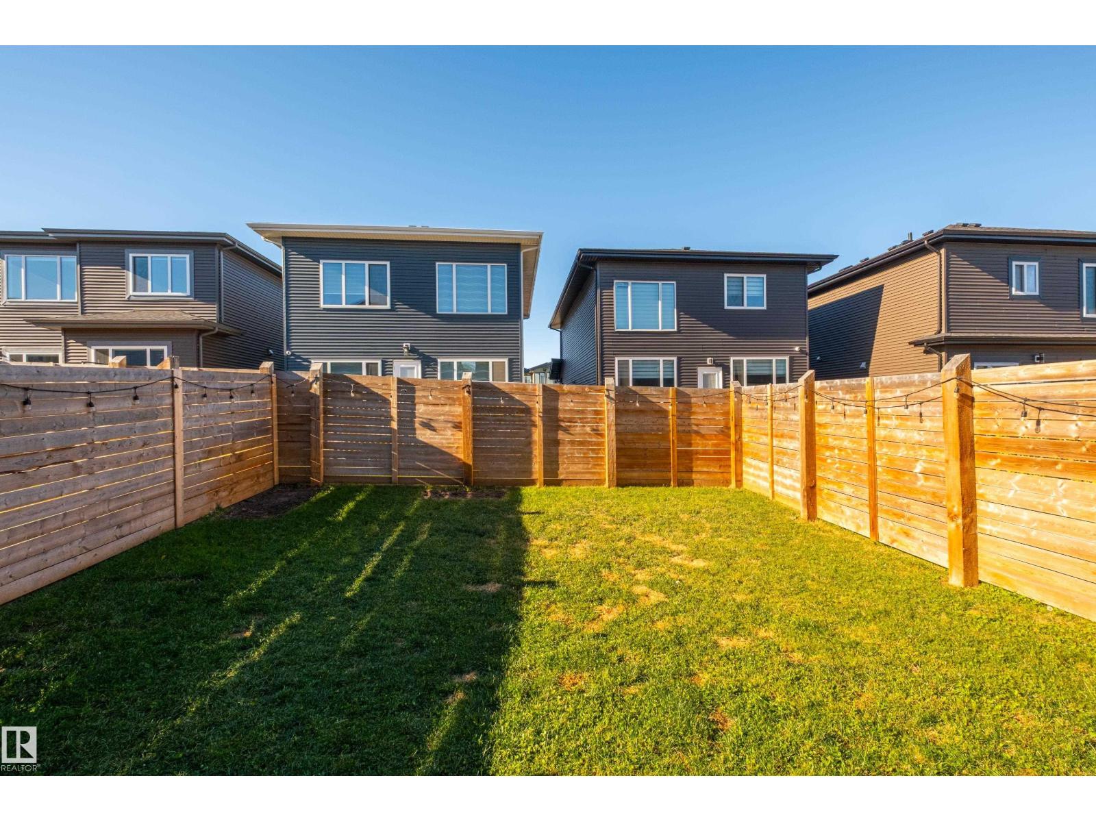 310 41 ST SW