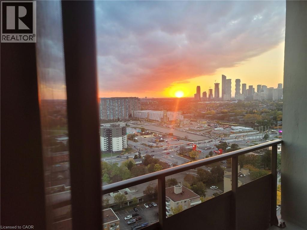 3100 Kirwin Avenue Unit# Ph04, Mississauga, Ontario  L5A 3S6 - Photo 33 - 40872093