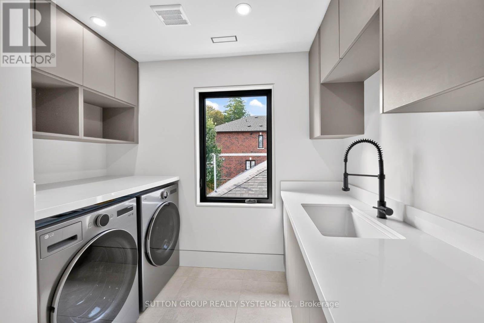 2052 Redan Drive, Mississauga, Ontario  L4Y 1N8 - Photo 40 - W14107440