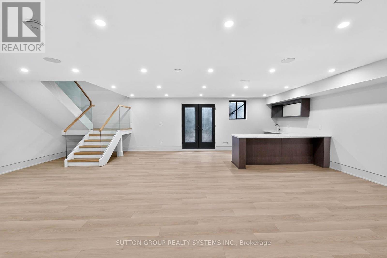 2052 Redan Drive, Mississauga, Ontario  L4Y 1N8 - Photo 43 - W14107440