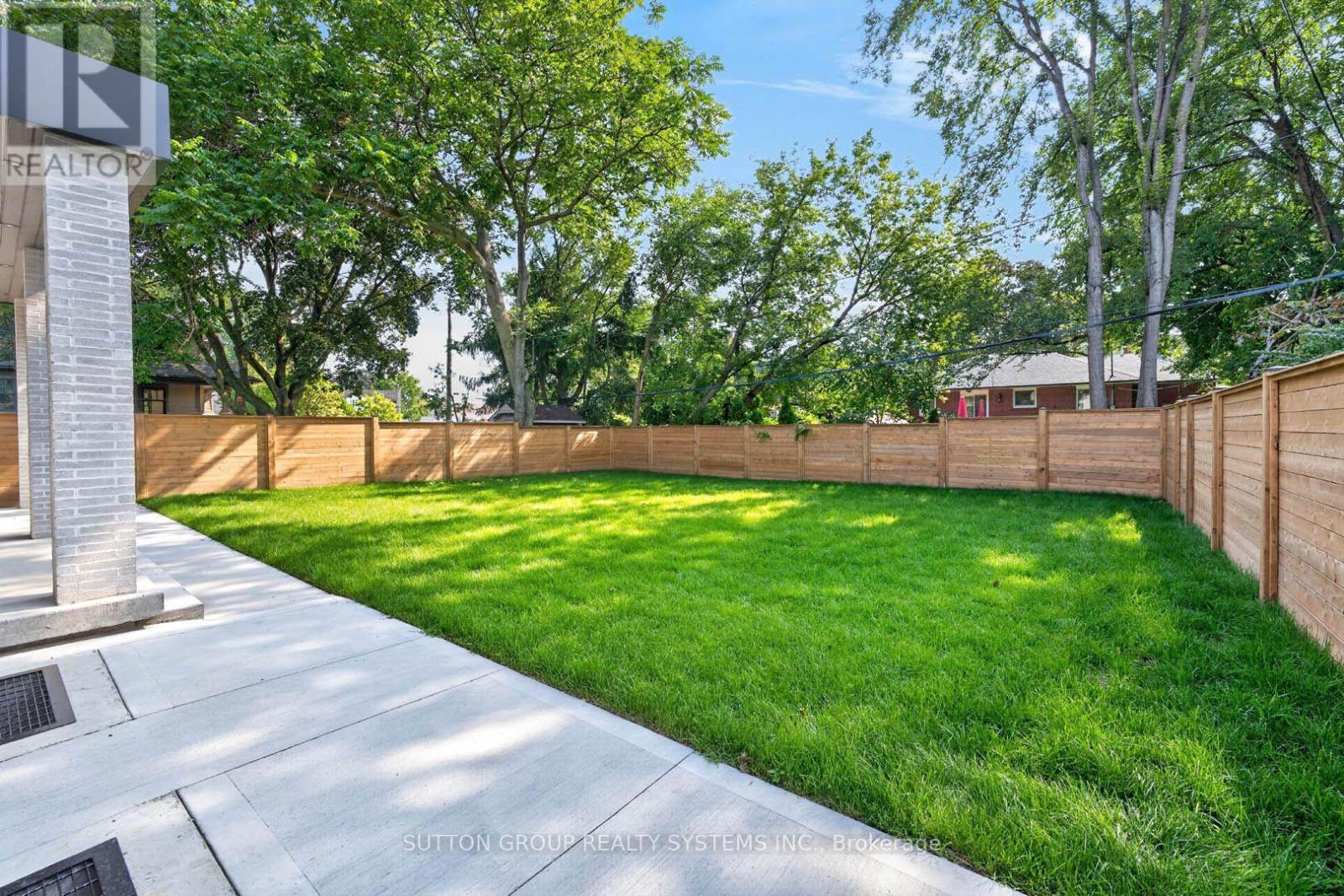 2052 Redan Drive, Mississauga, Ontario  L4Y 1N8 - Photo 48 - W14107440