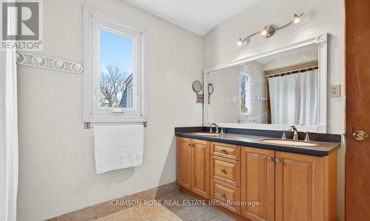 727 Brant Street, Burlington, Ontario  L7R 2H6 - Photo 22 - W14107484