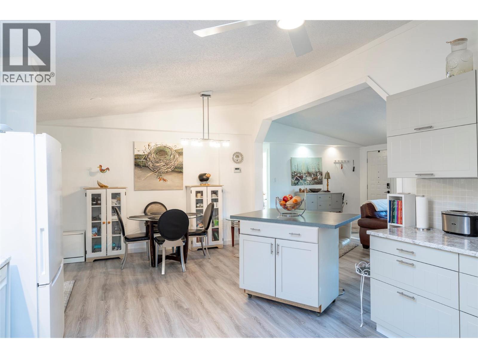 1881 Boucherie Road Unit# 45