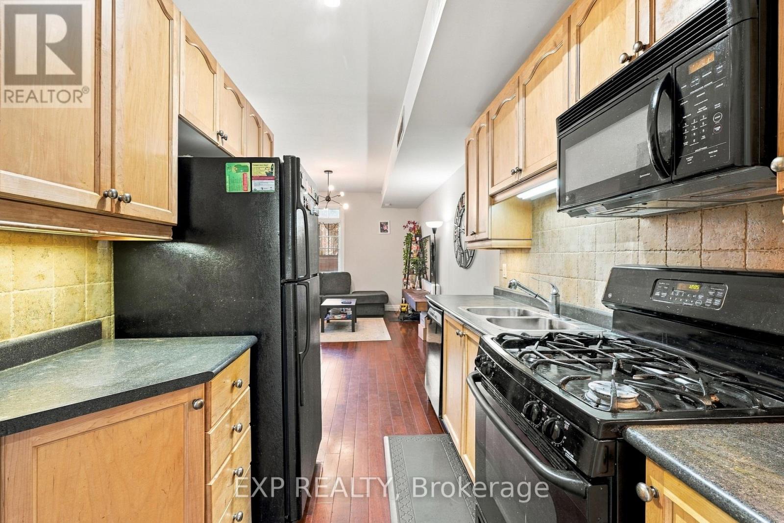 106 - 555 King Street E, Kitchener, Ontario  N2G 2L9 - Photo 8 - X14107378