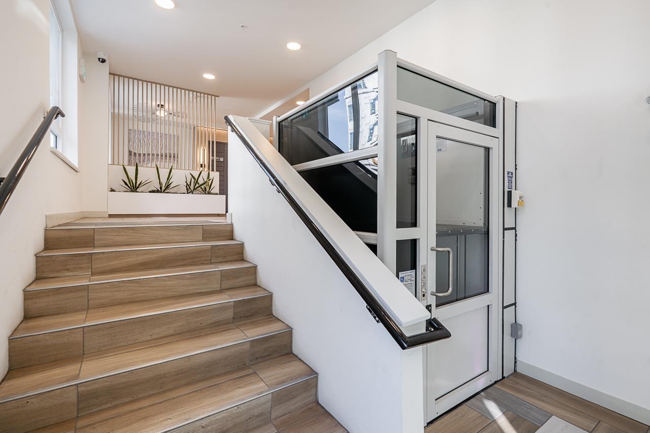 221 9456 134 Street, Surrey, British Columbia  V3V 0G8 - Photo 34 - R3177759