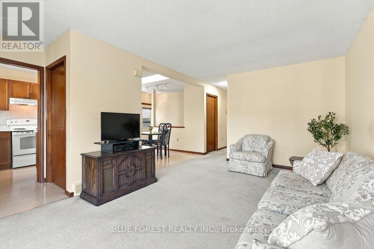 39 Gerald Crescent, London South, Ontario  N5Z 5A4 - Photo 8 - X14106990