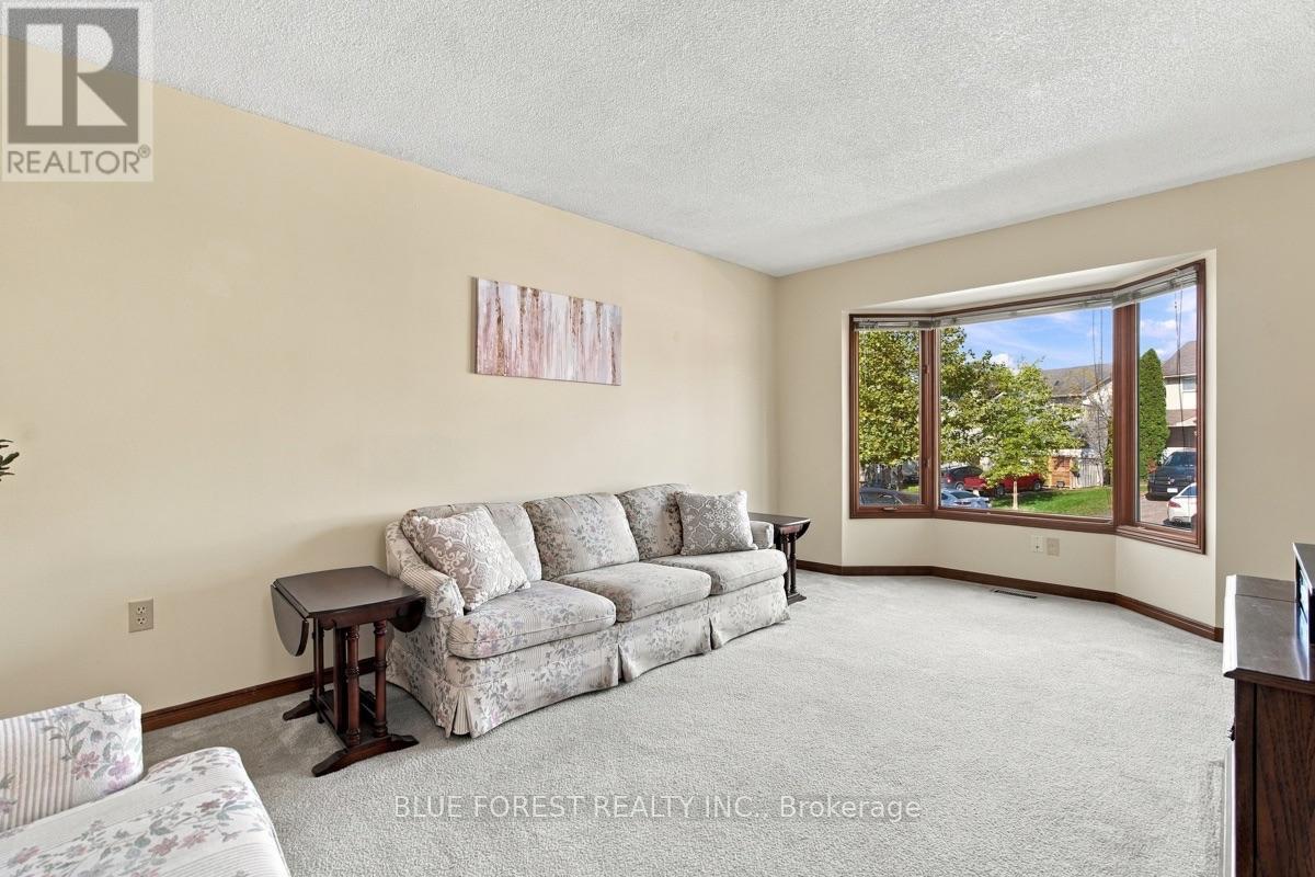 39 Gerald Crescent, London South, Ontario  N5Z 5A4 - Photo 6 - X14106990
