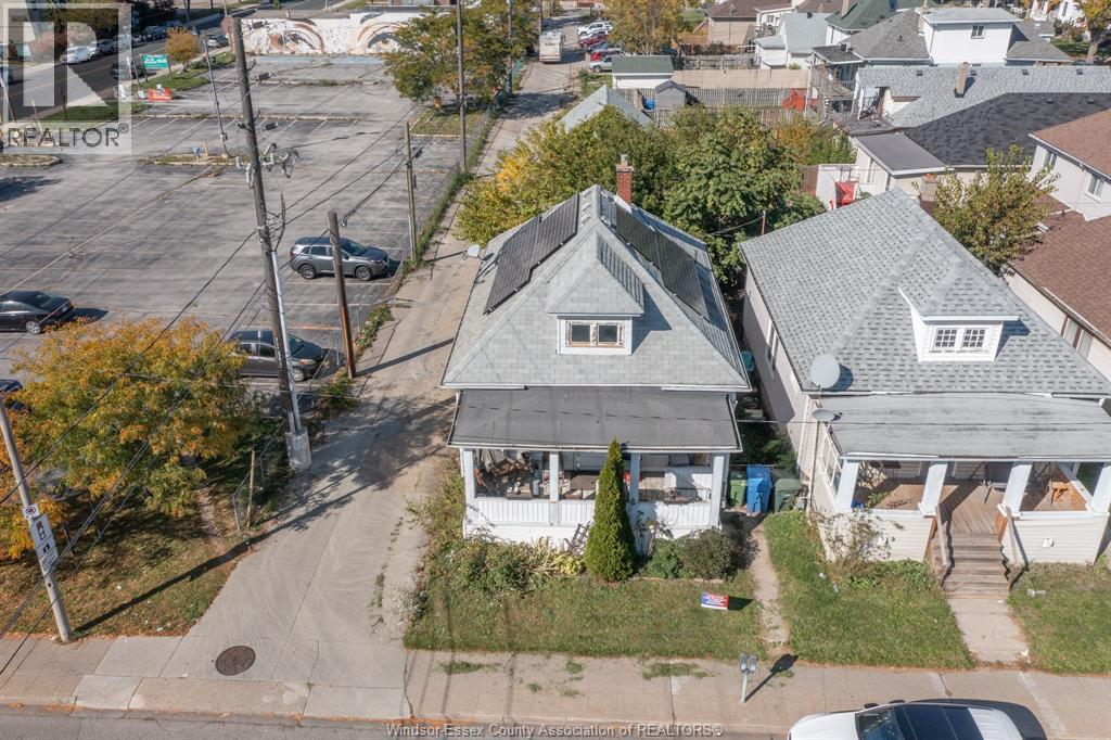 156 Erie Street, Windsor, Ontario  N9A 3W8 - Photo 11 - 26025798