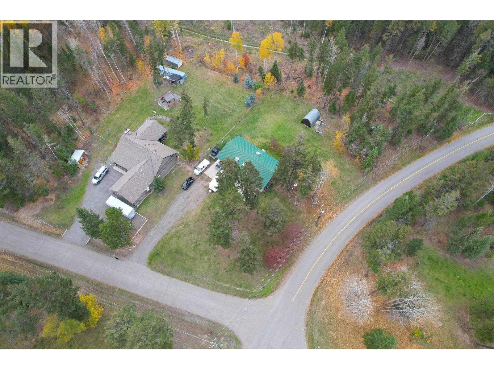 5361 Qua Place, 108 Mile Ranch, British Columbia  V0K 2Z0 - Photo 4 - R3177791