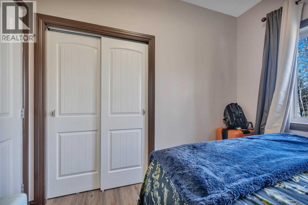 409, 462014 RAGE ROAD 10