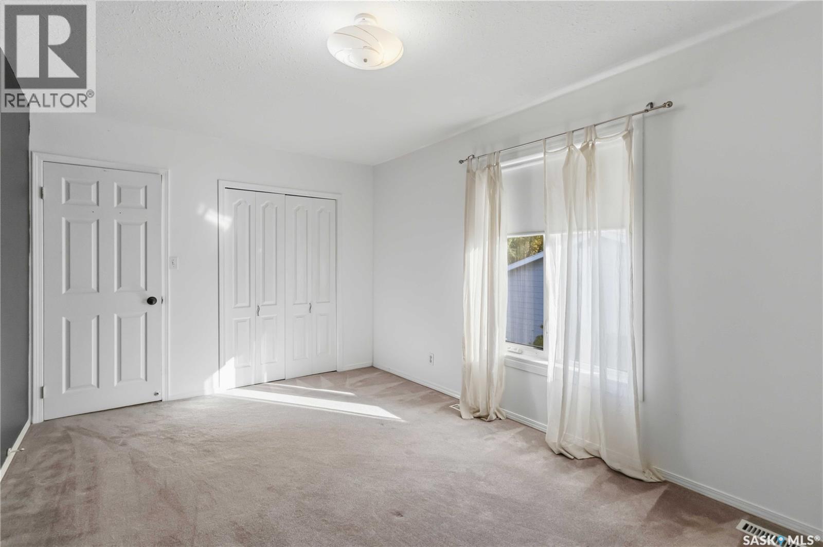 826 I Avenue N, Saskatoon, Saskatchewan  S7L 2H3 - Photo 46 - SK051683