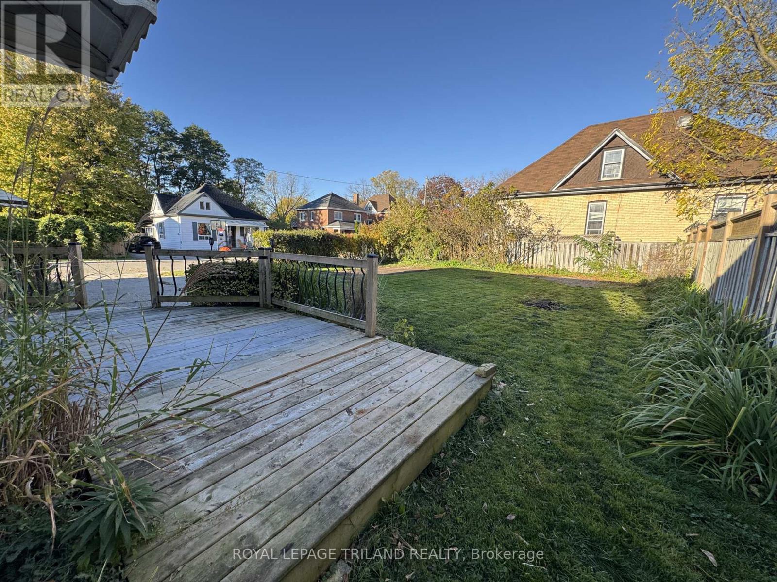 21 Owaissa Street, St. Thomas, Ontario  N5P 1T1 - Photo 5 - X14107592