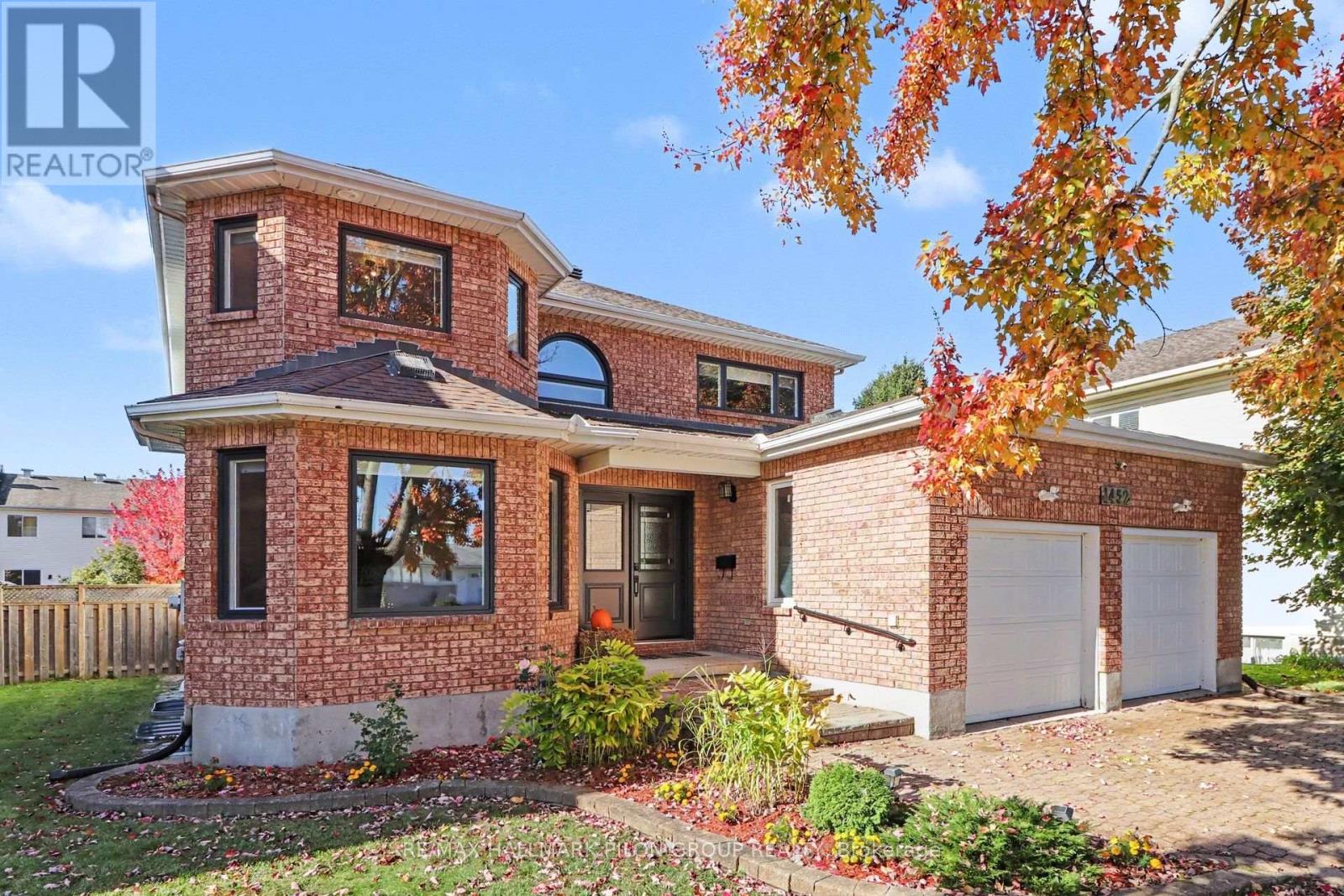 1452 Charlebois Avenue, Ottawa, Ontario  K1E 3W5 - Photo 2 - X14107670