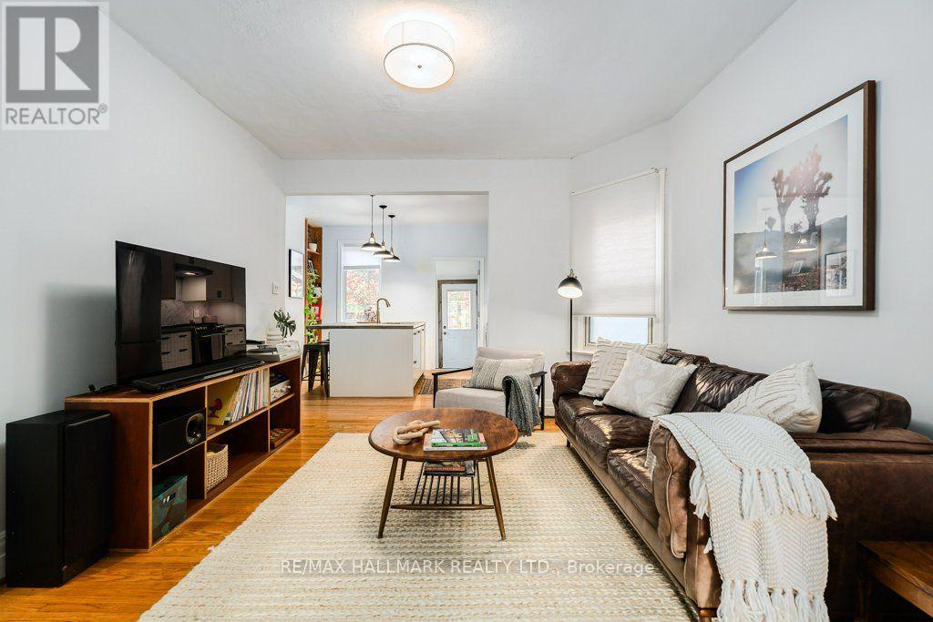 502 Lansdowne Avenue, Toronto, Ontario  M6H 3Y3 - Photo 6 - C14107586