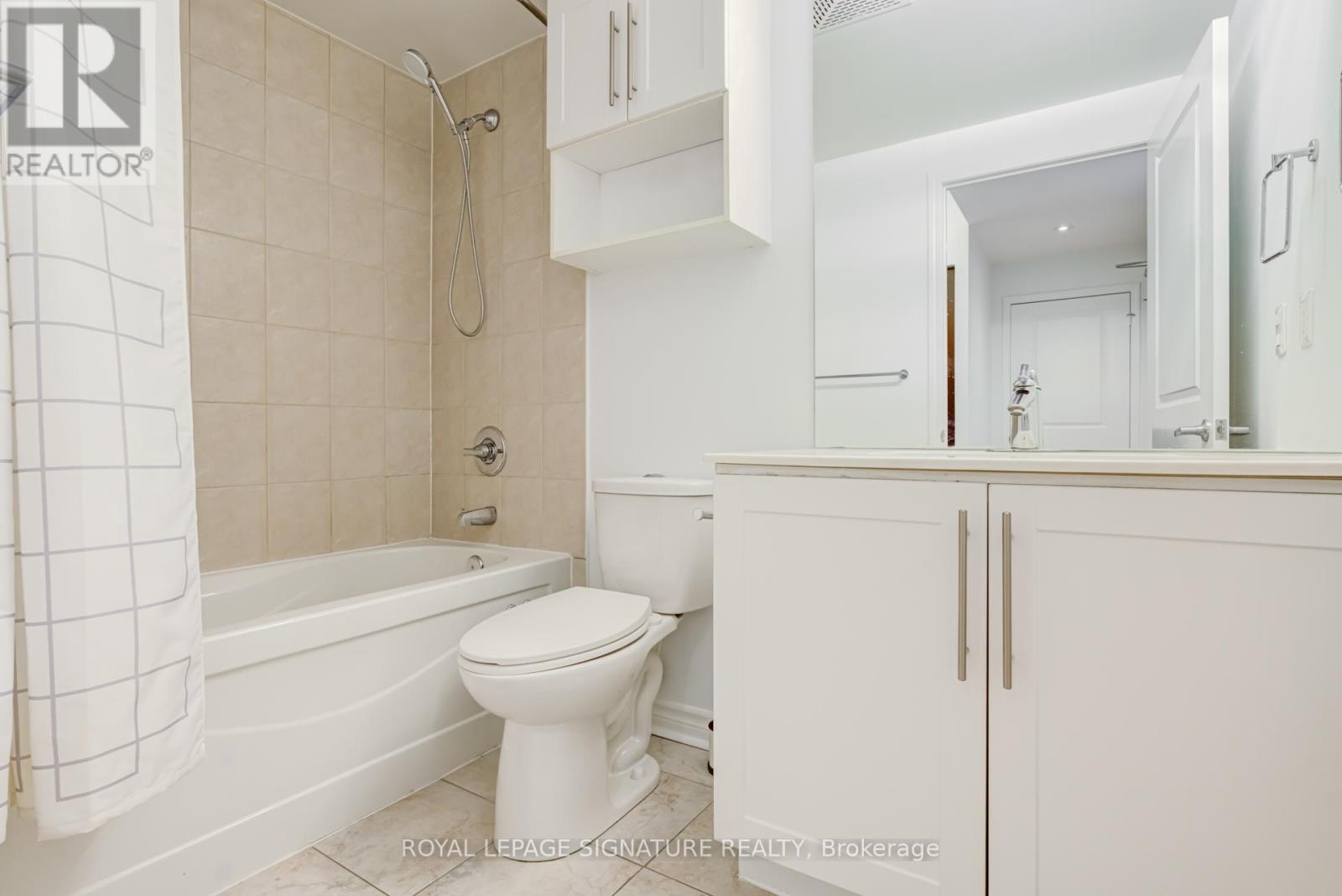 239 - 2885 Bayview Avenue, Toronto (Bayview Village), Ontario  M2K 0A3 - Photo 14 - C14107588