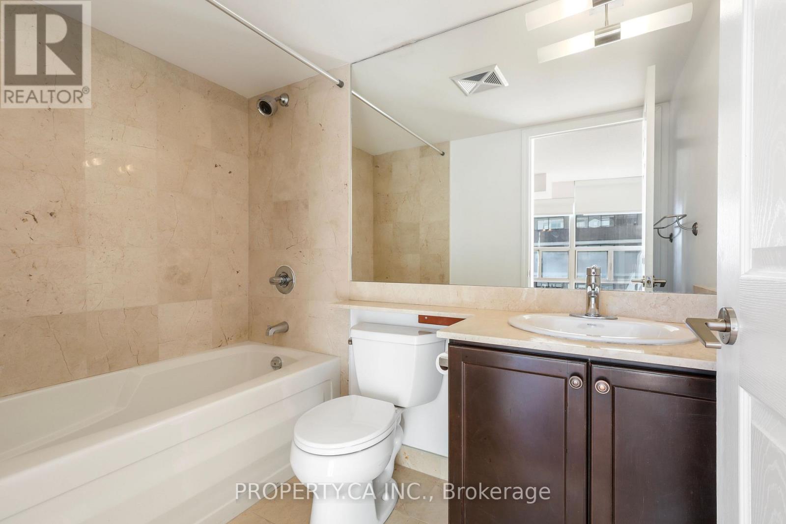 1203 - 736 Spadina Avenue, Toronto, Ontario  M5S 2J6 - Photo 13 - C14107688