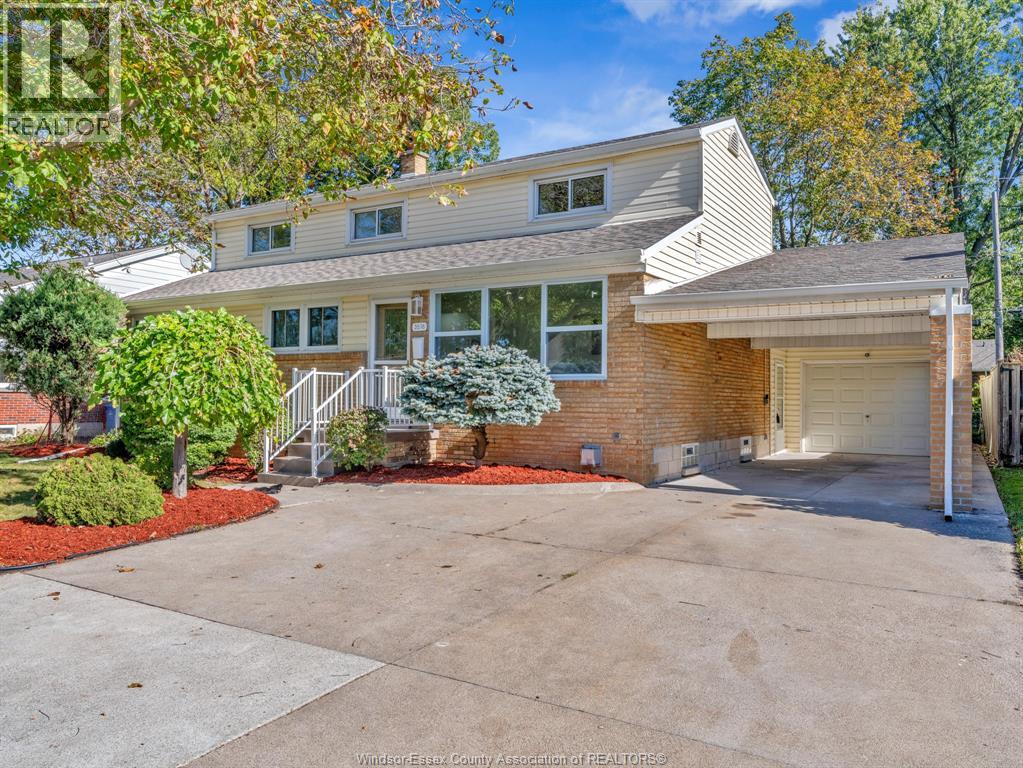 3518 Woodland Avenue, Windsor, Ontario  N9E 1Z8 - Photo 1 - 26026035