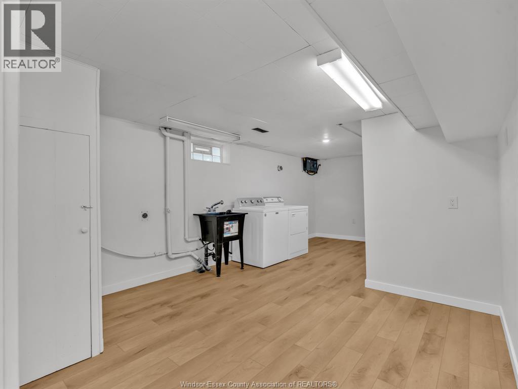3518 Woodland Avenue, Windsor, Ontario  N9E 1Z8 - Photo 35 - 26026035