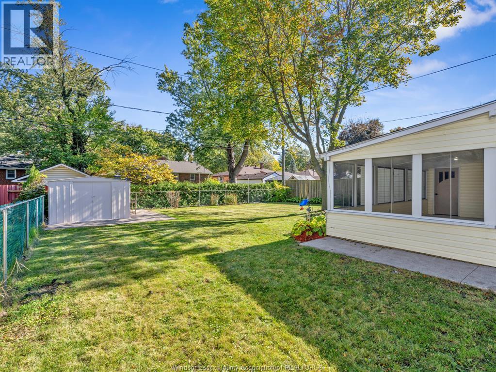3518 Woodland Avenue, Windsor, Ontario  N9E 1Z8 - Photo 41 - 26026035