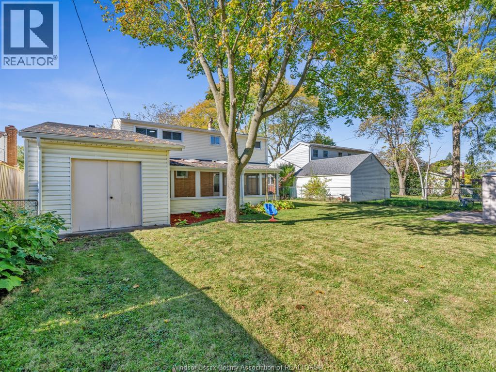 3518 Woodland Avenue, Windsor, Ontario  N9E 1Z8 - Photo 44 - 26026035