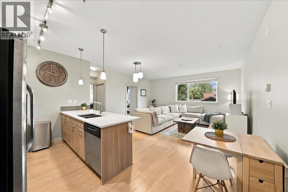 205 2214 Kelly Avenue, Port Coquitlam, British Columbia  V3C 0E5 - Photo 4 - R3177746