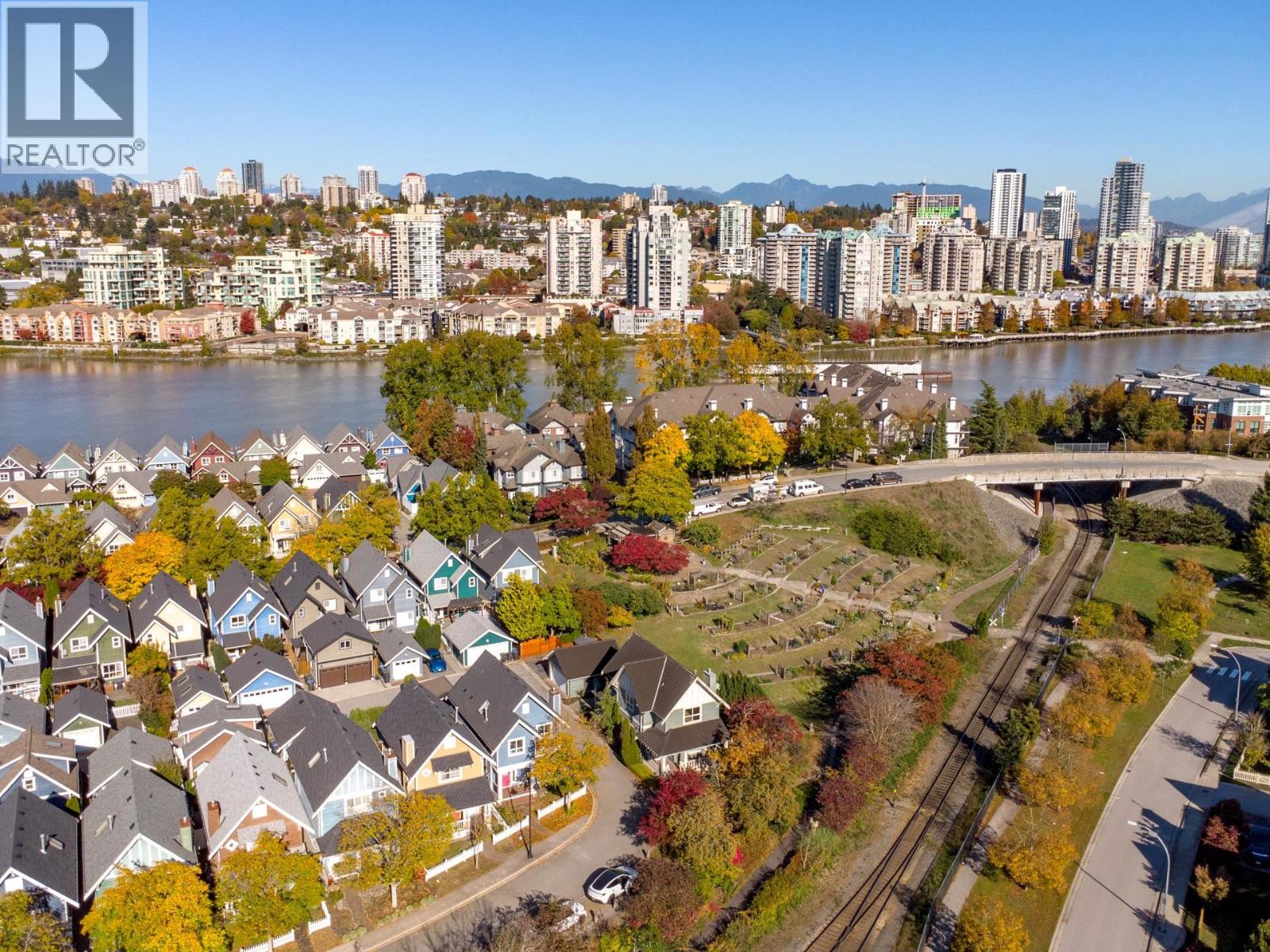 111 Foundry Row, New Westminster, British Columbia  V3M 6X5 - Photo 30 - R3177737