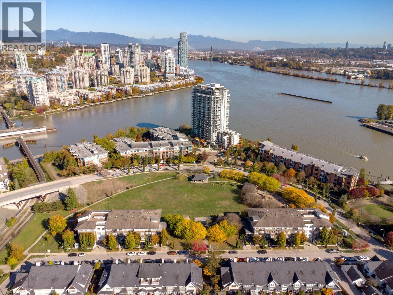 111 Foundry Row, New Westminster, British Columbia  V3M 6X5 - Photo 34 - R3177737