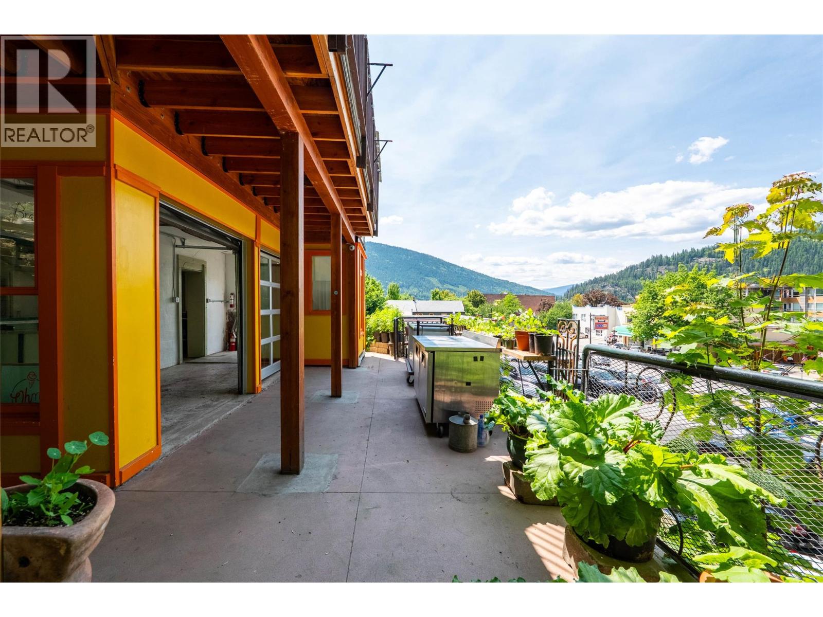512 Hendryx Street, Nelson, British Columbia  V1L 2A8 - Photo 36 - 10404293