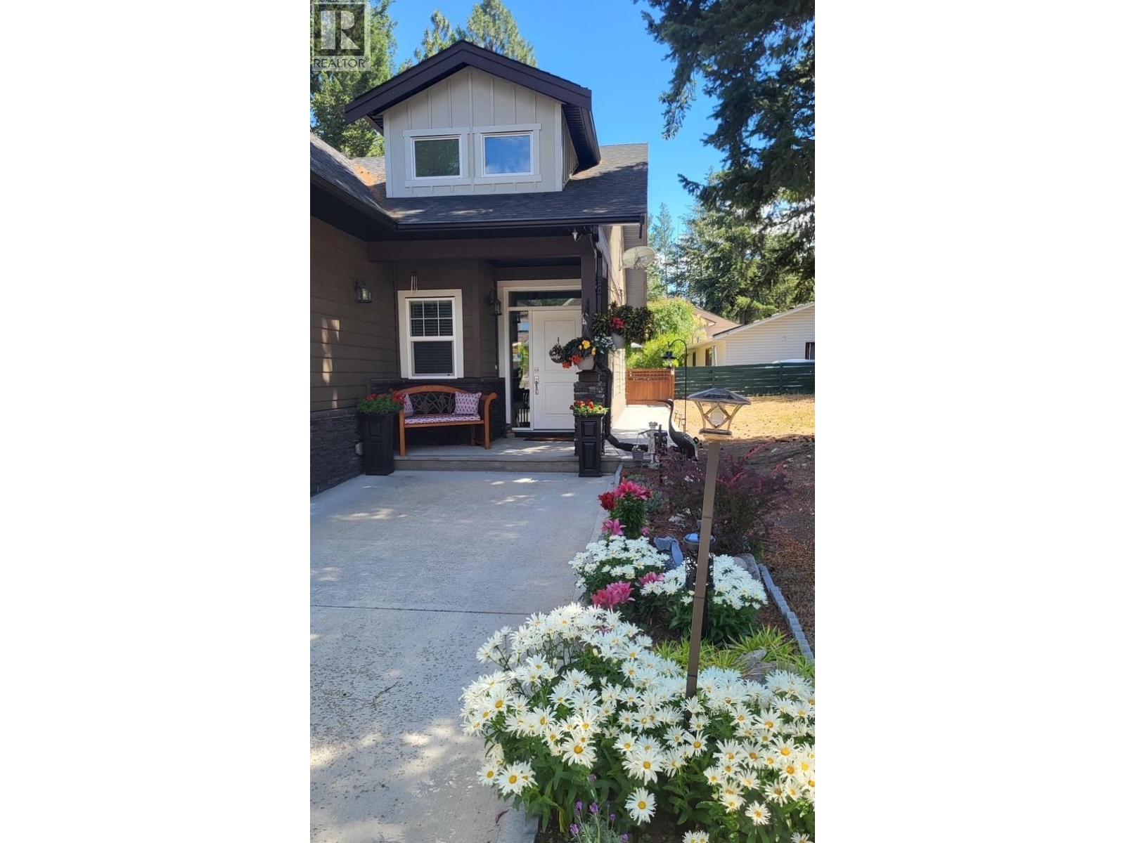 259 Grouse Avenue, Vernon, British Columbia  V1H 2A1 - Photo 2 - 10404277