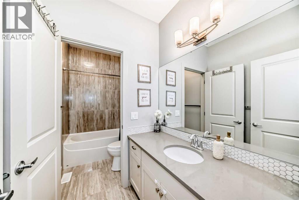743 Shawnee Drive SW, Calgary, Alberta  T2Y 1V6 - Photo 35 - A2353885