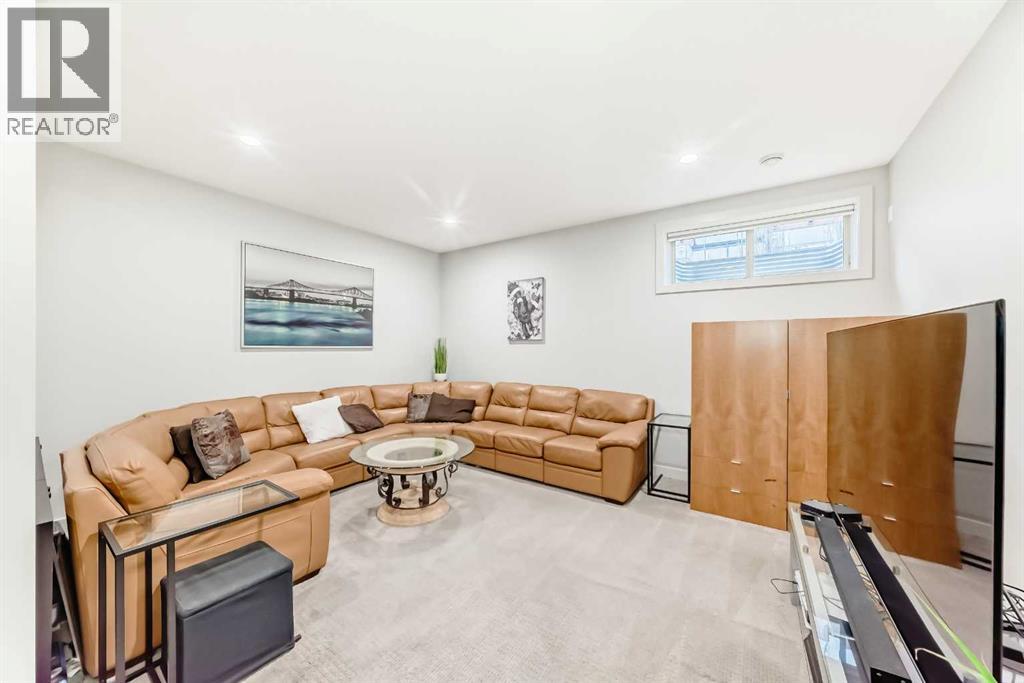 743 Shawnee Drive SW, Calgary, Alberta  T2Y 1V6 - Photo 41 - A2353885