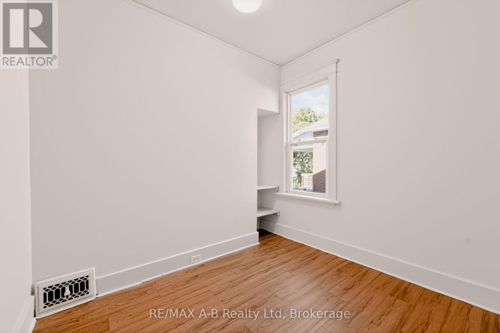 176 Sterling Street, London East (East C), Ontario  N5Y 1Z2 - Photo 17 - X14107546