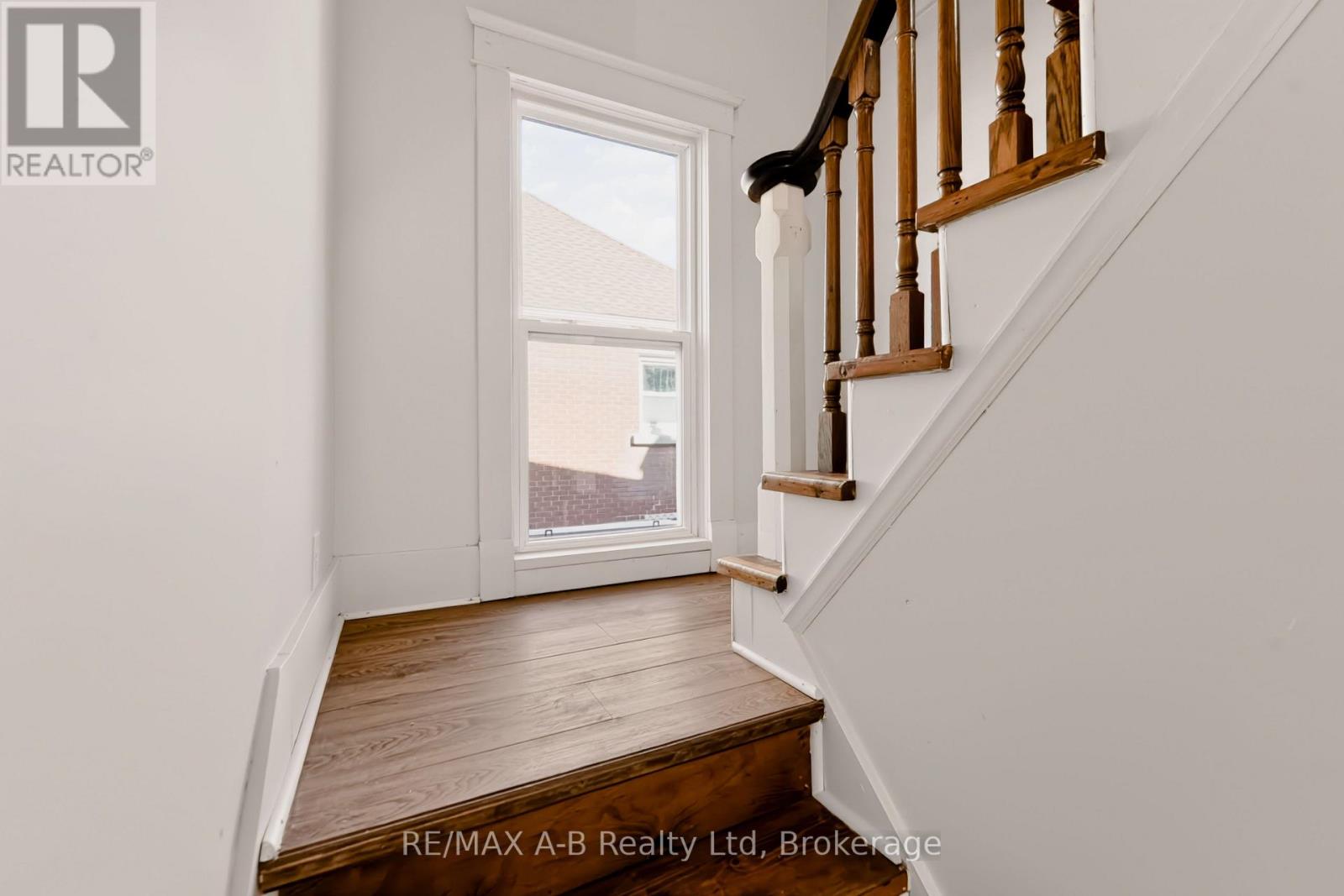 176 Sterling Street, London East (East C), Ontario  N5Y 1Z2 - Photo 19 - X14107546