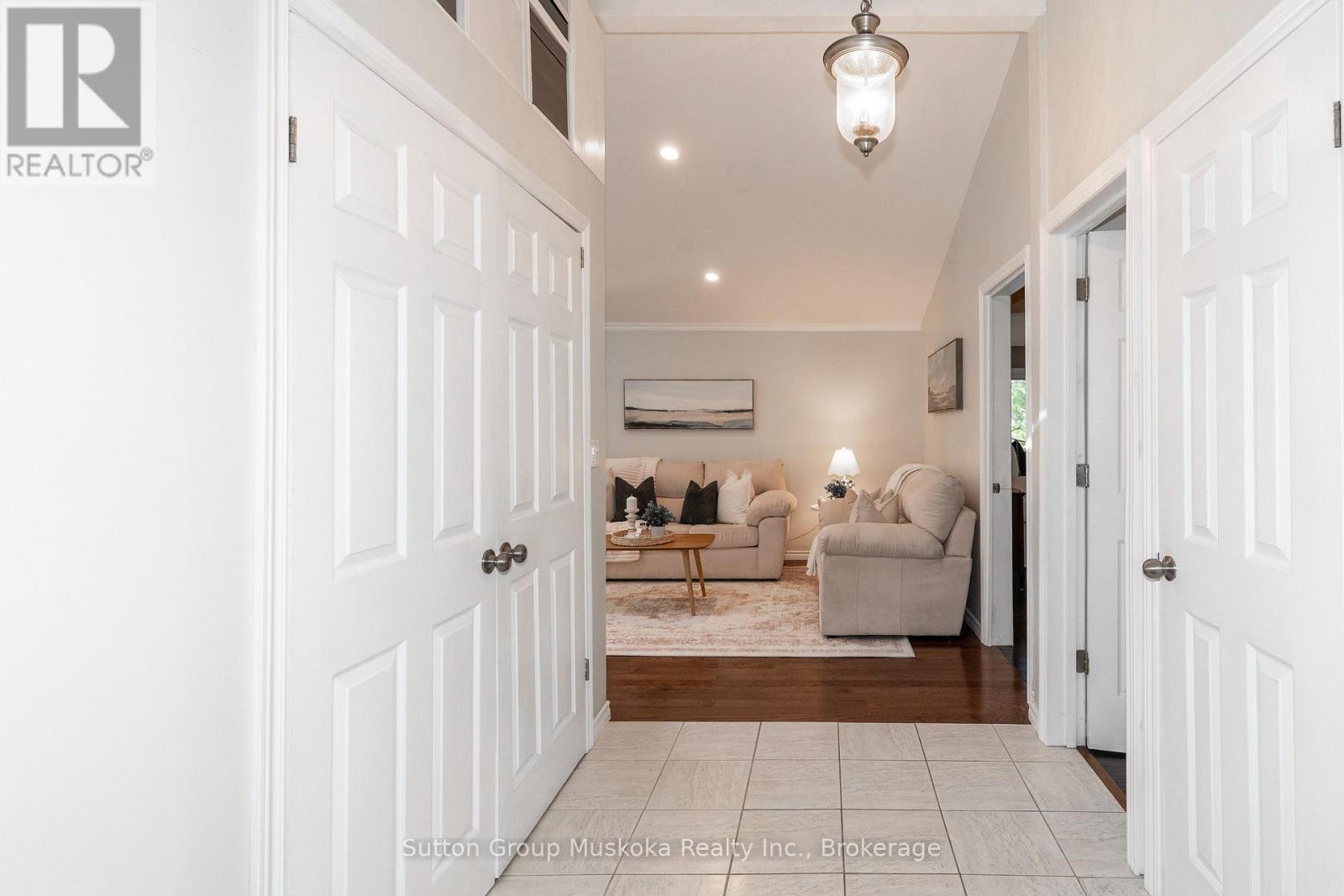 607 Juniper Drive, Gravenhurst, Ontario  P1P 1R1 - Photo 6 - X14107556