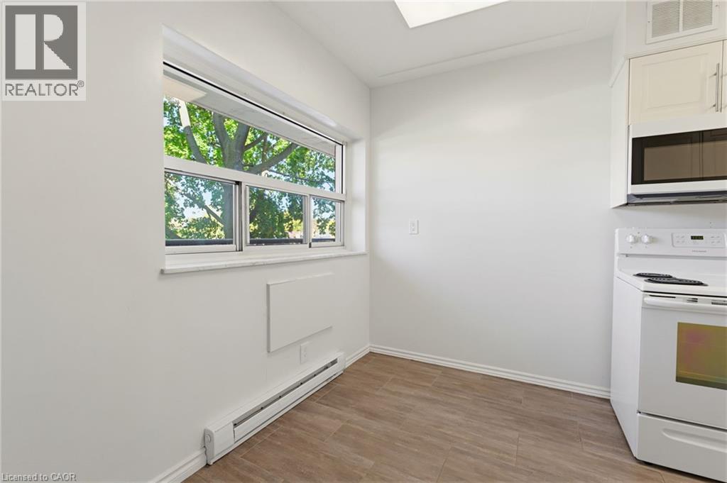 11 Woodman Drive S Unit# 210, Hamilton, Ontario  L8K 4E3 - Photo 10 - 40871451